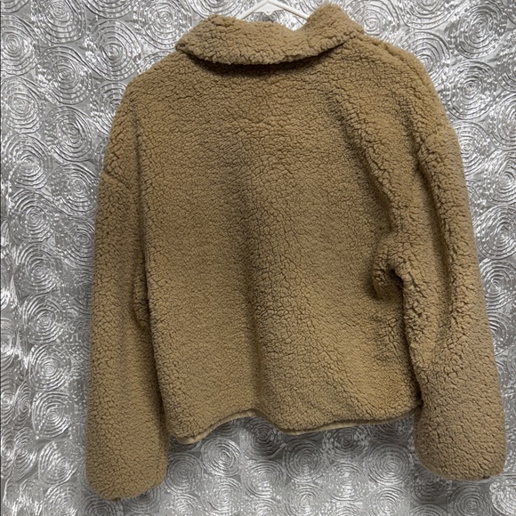 Onque Casual Women's Tan Sherpa Jacket - Picture 2 of 10